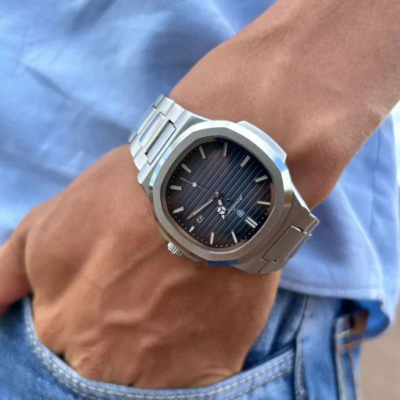 VITTORIO | Nuevo Reloj Elevio™ Nautilus Pro de 41mm